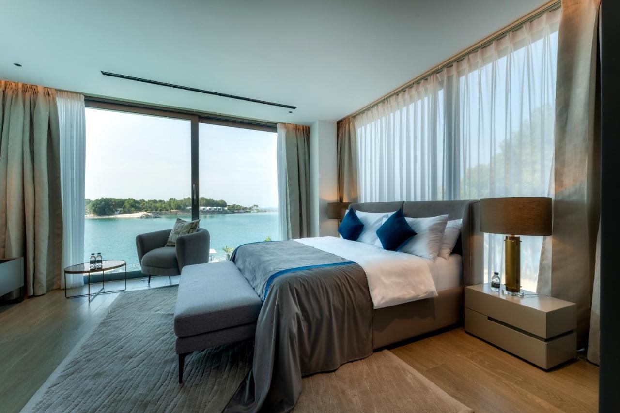 Nurai Water By Luxury Explorers Collection * Abu Dhabi
